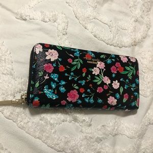 Kate Spade Wallet AMAZING condition!